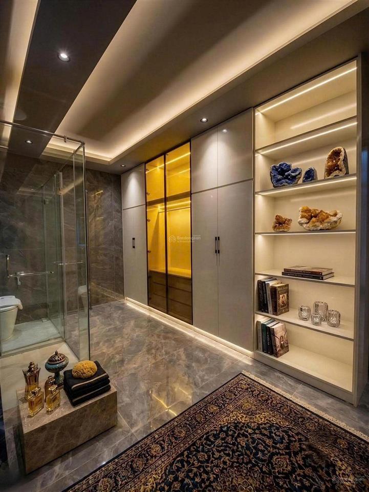 Villa 4 phòng ngủ đẳng cấp luxury, nội thất thông minh, gần biển, yên tĩnh, 150tr/tháng