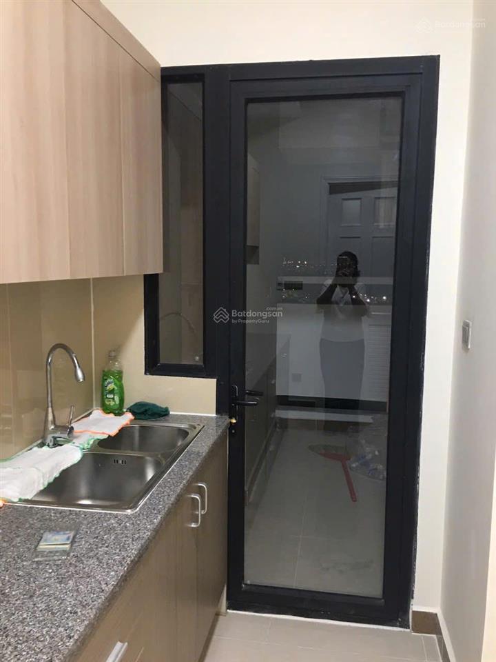 Cần bán căn 1pn 1wc tại era town quận 7 thiết kế nội thất hiện đại, lầu cao, đang có hợp đồng thuê