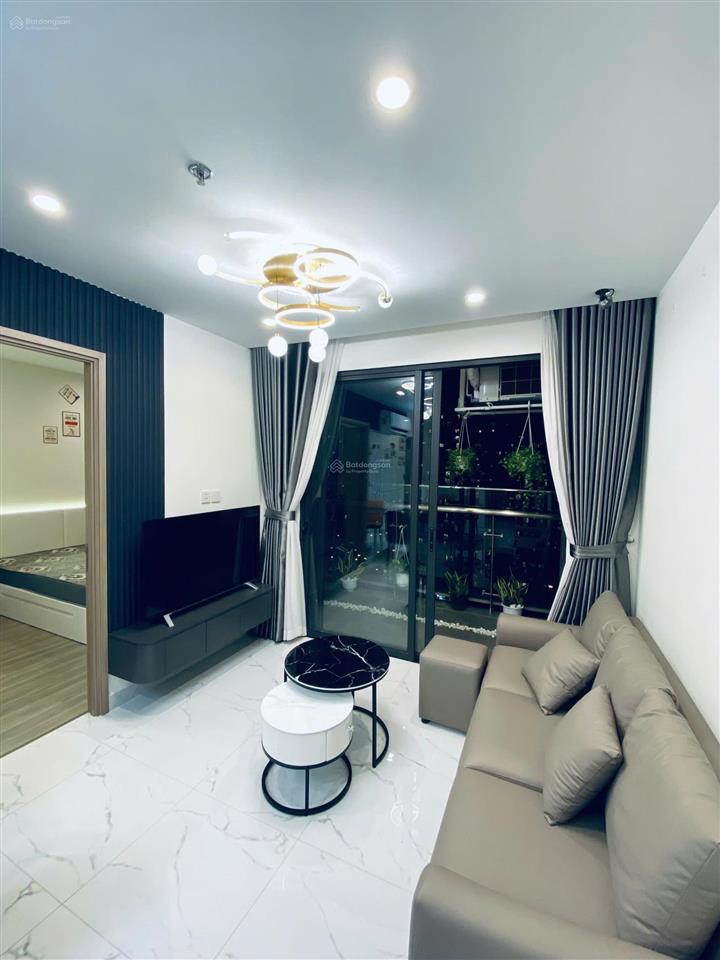 Cho thuê căn 2pn vinhomes q9, full nội thất, hồ bơi, khu vui chơi trẻ em, kế siêu thị, quảng trường
