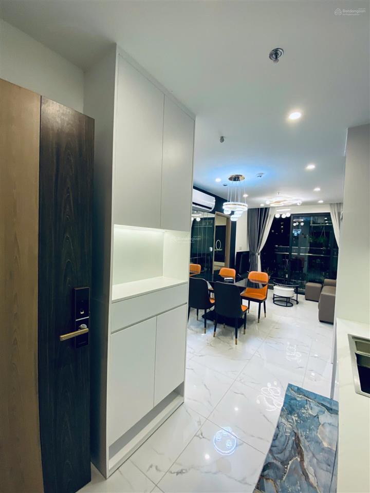 Cho thuê căn 2pn vinhomes q9, full nội thất, hồ bơi, khu vui chơi trẻ em, kế siêu thị, quảng trường