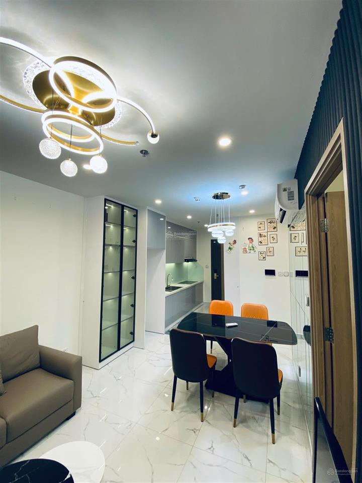Cho thuê căn 2pn vinhomes q9, full nội thất, hồ bơi, khu vui chơi trẻ em, kế siêu thị, quảng trường
