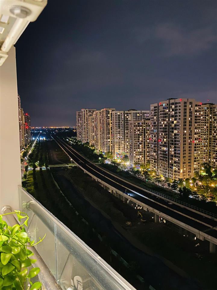 Cho thuê căn 2pn vinhomes q9, full nội thất, hồ bơi, khu vui chơi trẻ em, kế siêu thị, quảng trường