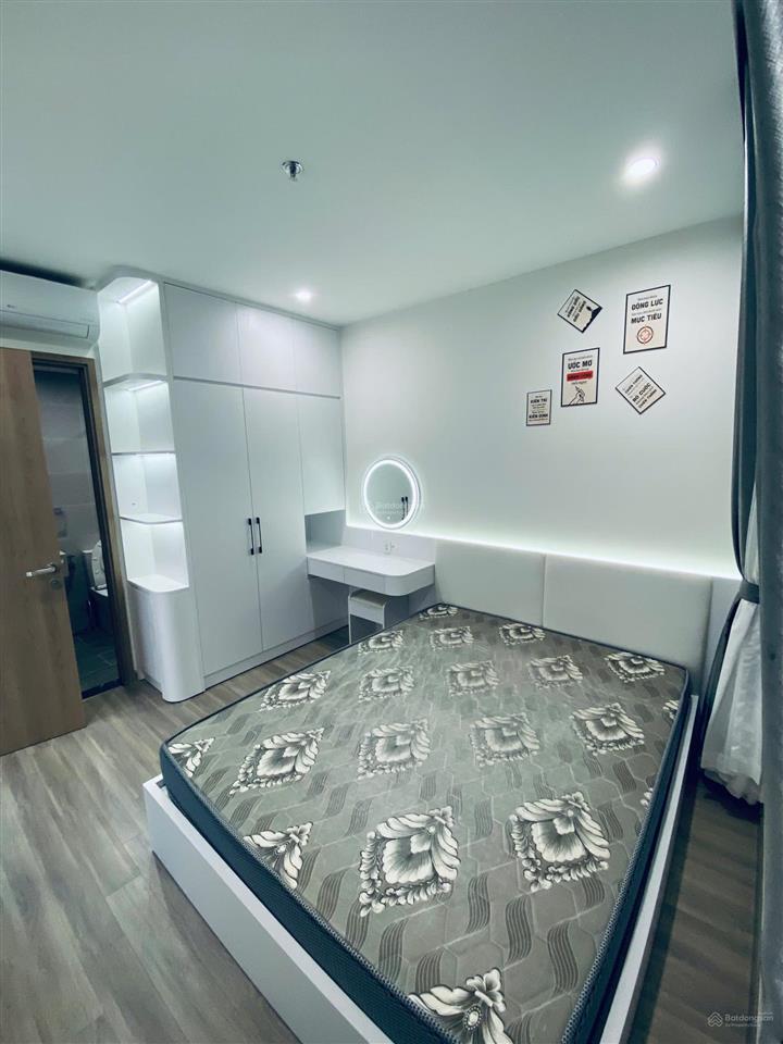 Cho thuê căn 2pn vinhomes q9, full nội thất, hồ bơi, khu vui chơi trẻ em, kế siêu thị, quảng trường