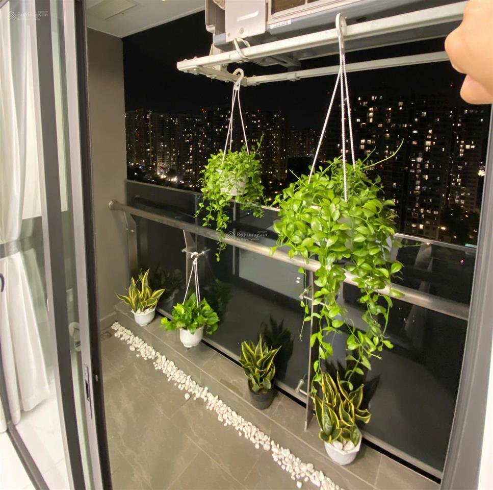 Cho thuê căn 2pn vinhomes q9, full nội thất, hồ bơi, khu vui chơi trẻ em, kế siêu thị, quảng trường