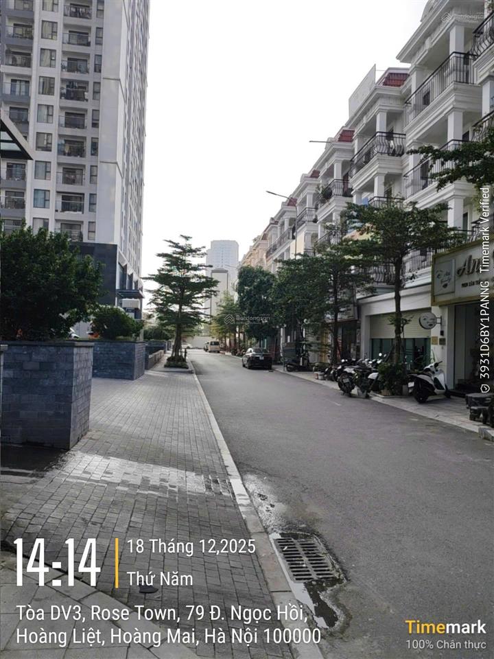 Bán liền kề nv1 5pn, 4wc, 123.6m2 tại rose town 79 ngọc hồi, 275 triệu vnd/m2