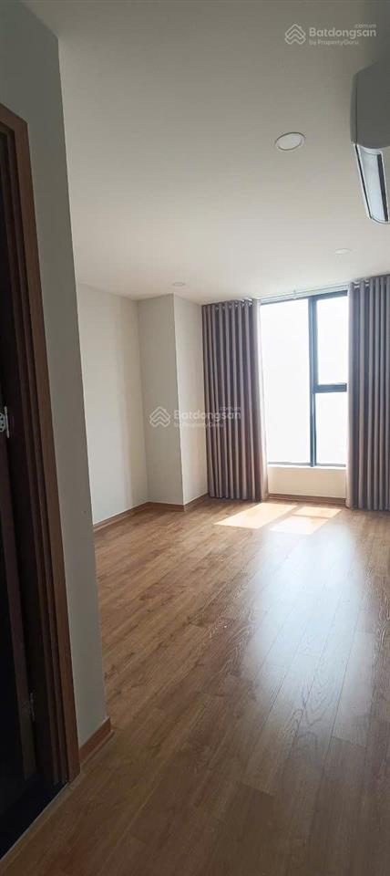Bán cc 3pn 2wc tại rose town 79 ngọc hồi, 79 triệu/m2, 93m2, view nhìn vườn hoa