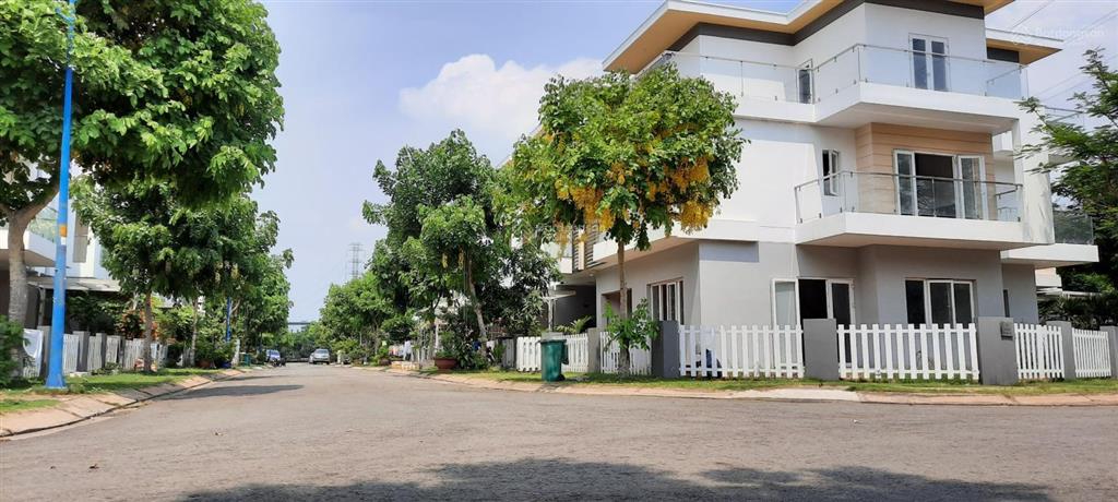 Bán căn full nội thất 85m2 tại melosa garden.  tấn giàu 0909 121 ***