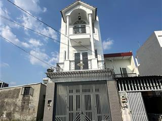 Bán nhà tại kdc samsung village giá 6,2 tỷ đã hoàn công đủ.  0909 121 ***