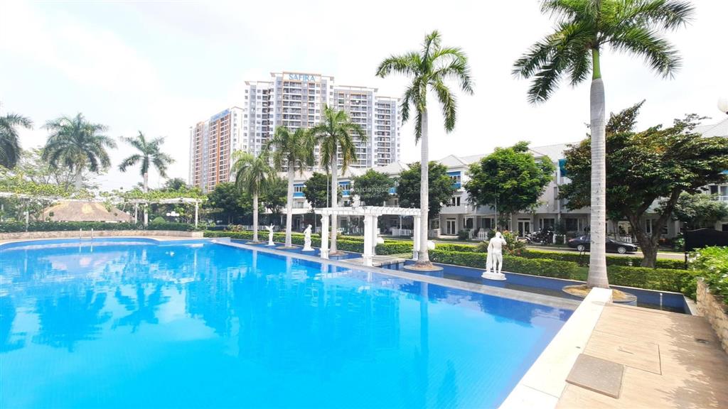 Bán nhà phố 100m2 tại mega ruby giá 14 tỷ.  tấn giàu 0909 121 ***
