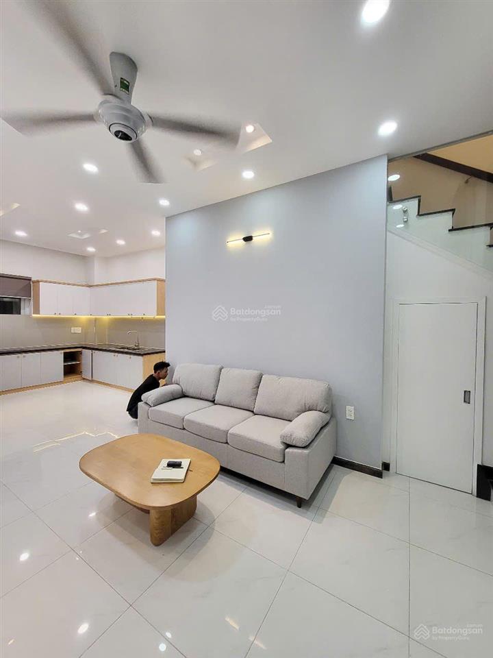 Bán nhà phố park riverside giá từ 9,5 tỷ.  tấn giàu 0909 121 ***