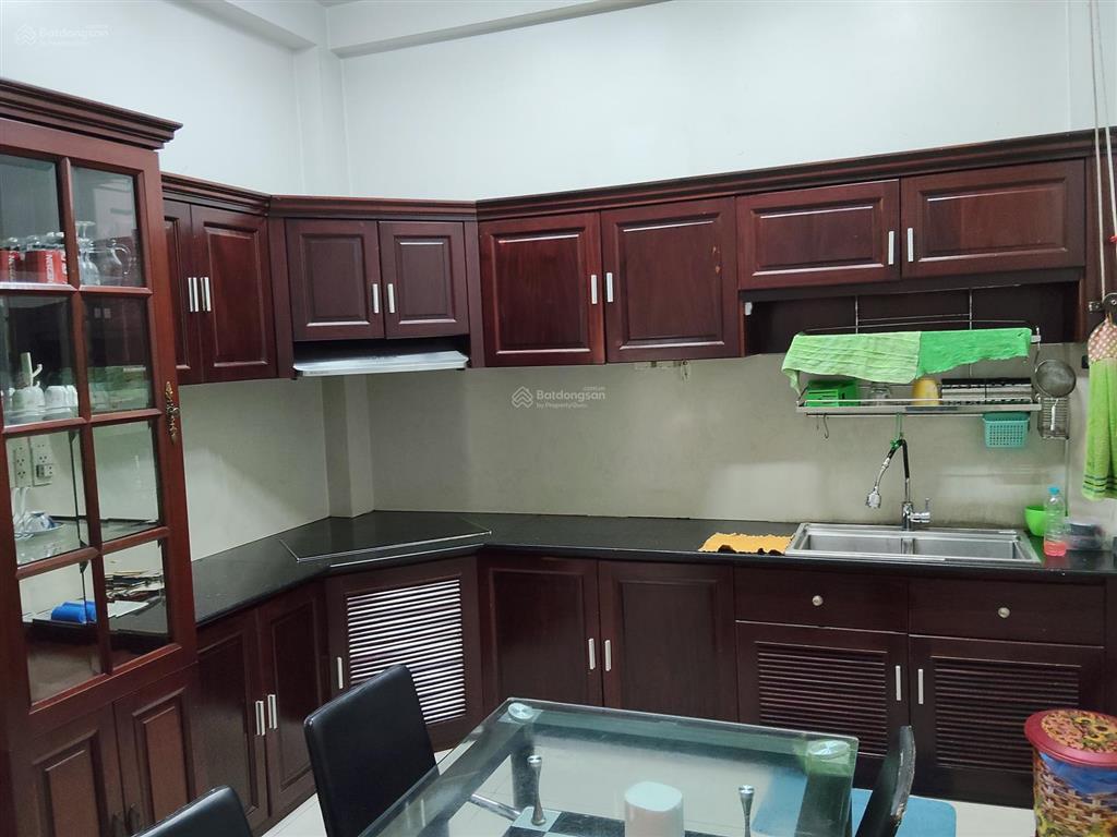 Cho thuê nhà nguyên căn 4 tầng full nội thất gần trường tiểu học chu văn an