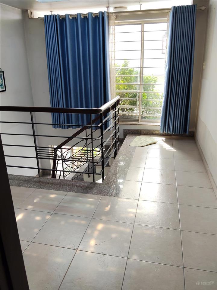 Cho thuê nhà nguyên căn 4 tầng full nội thất gần trường tiểu học chu văn an