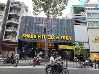 Chính chủ bán nhà mặt tiền số 33 35 đường 3 tháng 2, quận 10 (dt 20m x 26m) giá 290 tỷ tl