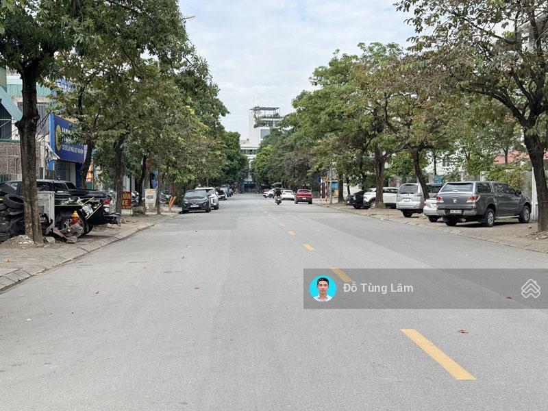 Bán đất mặt phố nguyễn khiêm ích, trâu quỳ 140m2  mt 7m, kinh doanh đỉnh, sổ đỏ cc