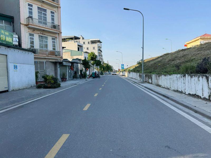 Bán Nhà 7 Tầng Thang Máy Phúc Lợi, 68,2m2 MT 6,2m, Kinh Doanh Vỉa Hè Khủng, Sổ Đỏ Chính Chủ