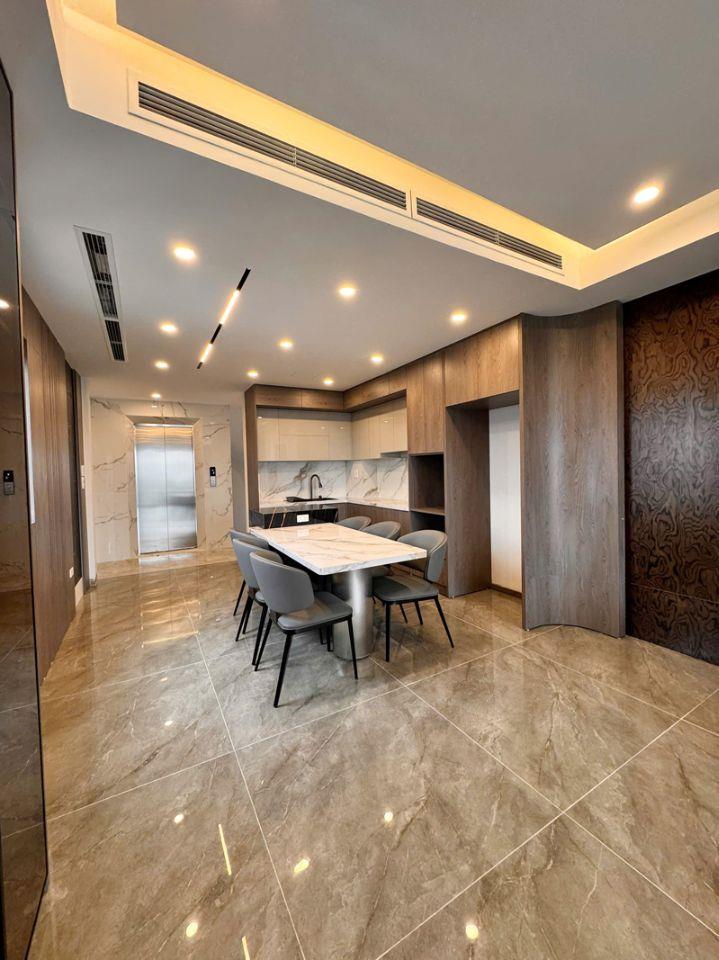 Bán Nhà Phố Hoa Lâm, Việt Hưng – 55,5m2 Nở Hậu – 7 Tầng Kinh Doanh Văn Phòng – Thang Máy 630kg – Sổ Đỏ Chính Chủ