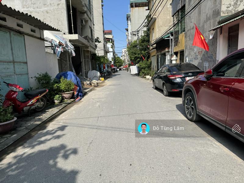 Bán gấp mặt phố cửu việt 1 100m2 sát đh nông nghiệp  vừa ở vừa kinh doanh sầm uất