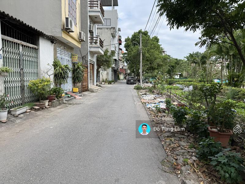 Cần bán lô góc 45,9m2 đất đường nguyễn cao luyện, đối diện vườn hoa chung cư n10 việt hưng