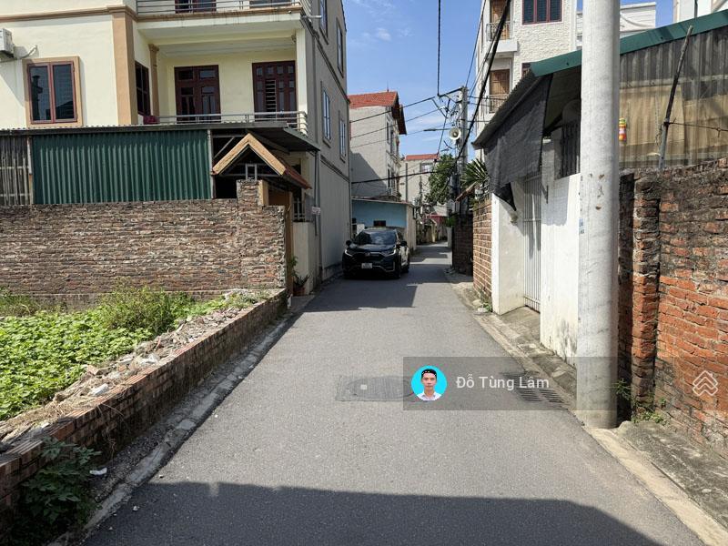 Cần tiền bán gấp căn góc 63,3m2 nhà 5 tầng, thang máy, mặt đường thôn lê xá. đường 5m, ô tô vào nhà