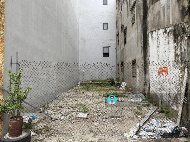 Sang nước ngoài định cư bán 37,6m2 nhà c4 cách 1 nhà ra đường trâu quỳ, gia lâm
