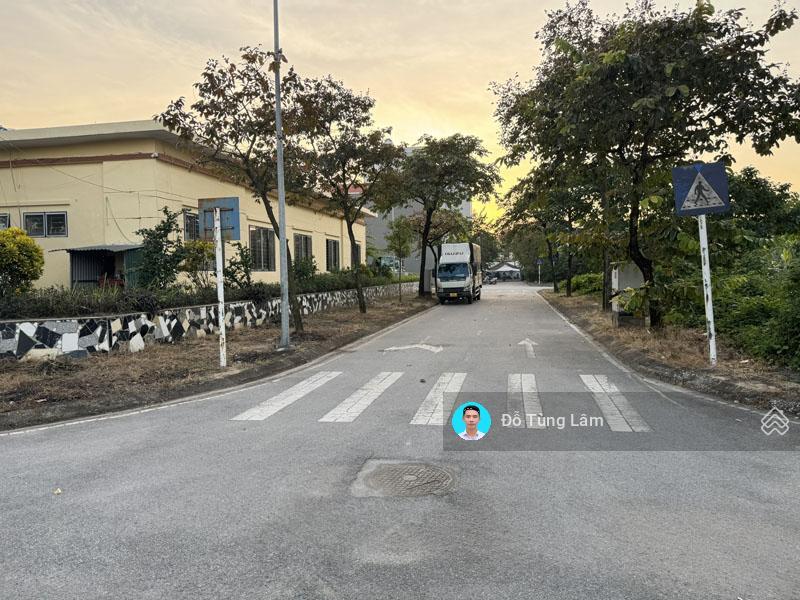 Cần tiền bán 80m2 đất tđc kim sơn. đường 13m, view nhà văn hóa thoáng vĩnh viễn