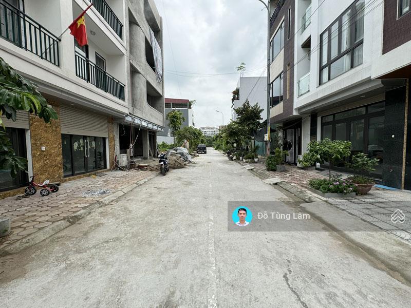 Bán đất tái định cư trâu quỳ, 119m2. vị trí vàng, đường thông phố thành trung, kinh doanh tốt