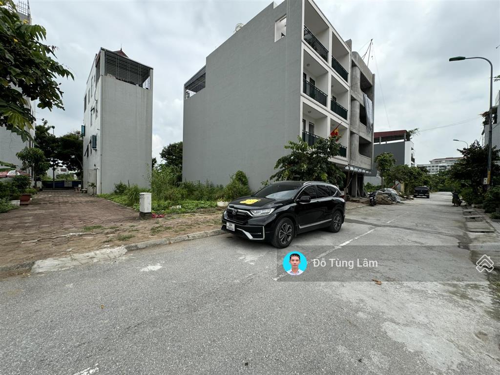 Bán đất tái định cư trâu quỳ, 119m2. vị trí vàng, đường thông phố thành trung, kinh doanh tốt