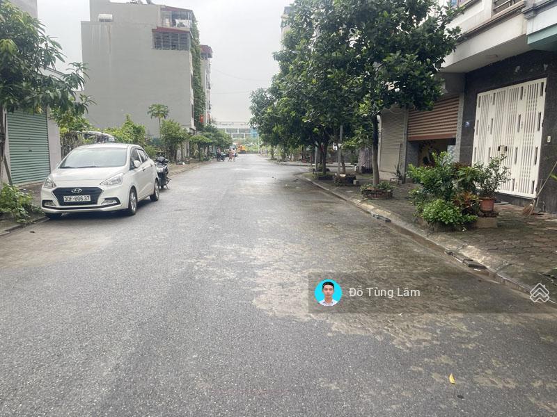 Cần bán 70m2 đất khu no02 tđc giang biên. sau lưng mặt đường đồng thanh