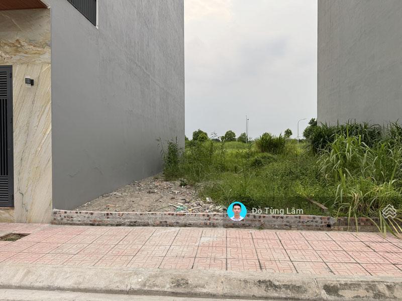 Đất đấu giá cự khối 74,5m2 hiếm có 2 mặt tiền trước sau  đường 13m có vỉa hè  sát hồ điều hòa
