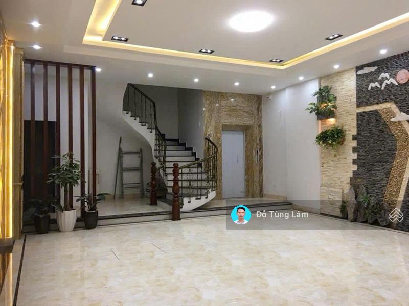 Bán nhà đặng vũ hỷ, long biên 88m2 có thang máy, đường ô tô tránh, giá tốt