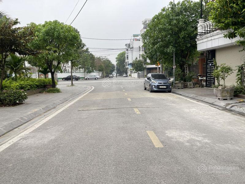 Mặt phố thanh am  tđc đặng vũ hỷ 76,22m2, vỉa hè 5m, mặt tiền 8m, khoe trọn thương hiệu