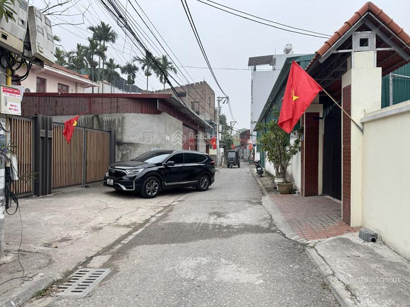 Bán đất đông dư 88m2  ngõ 999 bát khối  đường thông ô tô tránh, view thoáng