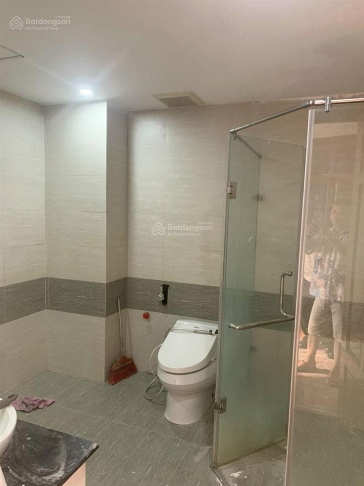 Nhà đẹp phúc lợi 92,4m2, 4 tầng  đường 15m kinh doanh đa ngành  ngay cạnh hệ thống trường học