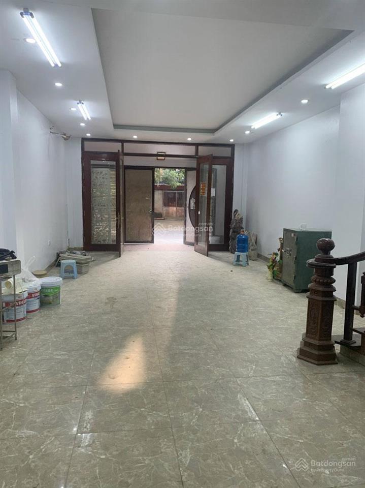 Nhà đẹp phúc lợi 92,4m2, 4 tầng  đường 15m kinh doanh đa ngành  ngay cạnh hệ thống trường học