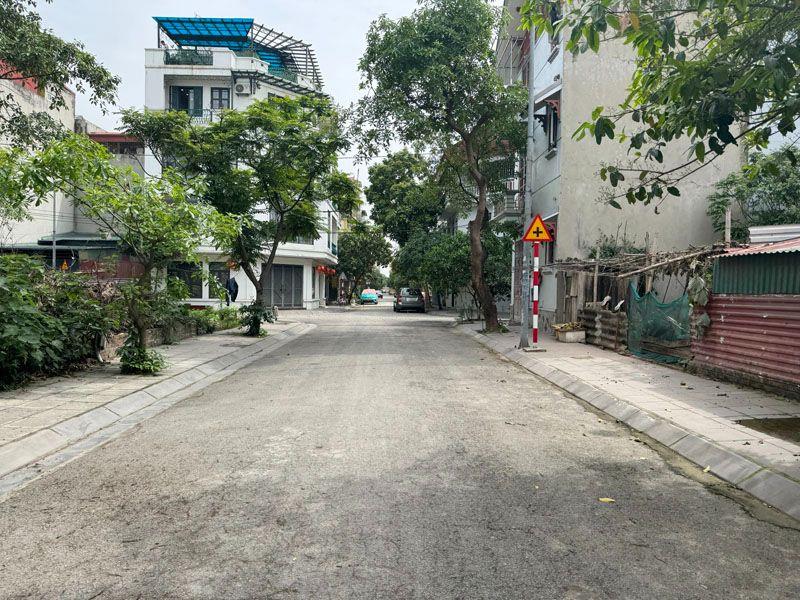 Cần bán 50m2 đất TĐC Thượng Thanh. Đường phân lô, hạ tầng đẹp, tiềm năng còn nhiều