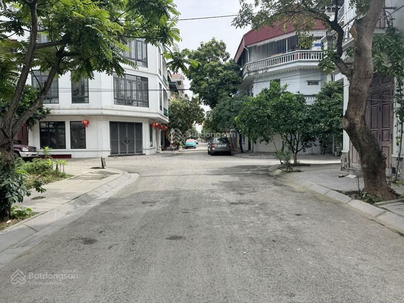 Cần bán 50m2 đất tđc thượng thanh. đường phân lô, hạ tầng đẹp, tiềm năng còn nhiều