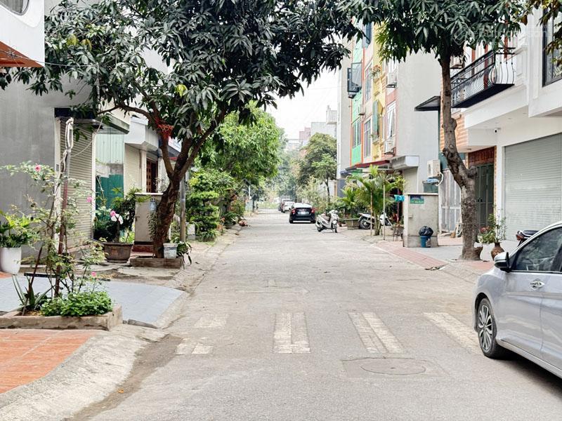 Bán đất tđc trâu quỳ 113m2 nở hậu, đường 11m đối diện shophouse metropolitan