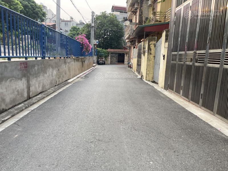 Cần bán 65m2 đất làng cam, cổ bi. đường ô tô tránh, đỗ ngày đêm, sát chợ vàng  cam