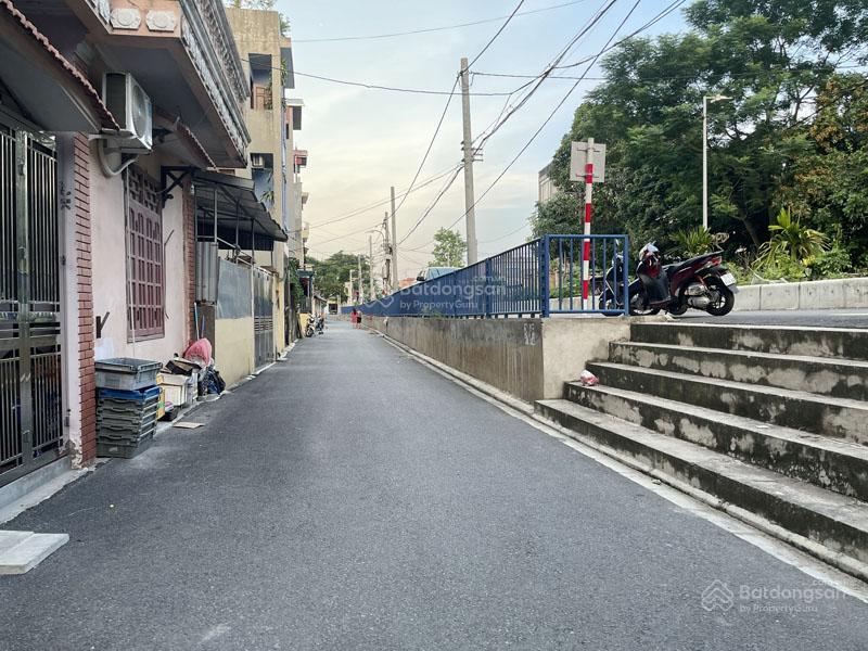 Cần bán 65m2 đất làng cam, cổ bi. đường ô tô tránh, đỗ ngày đêm, sát chợ vàng  cam