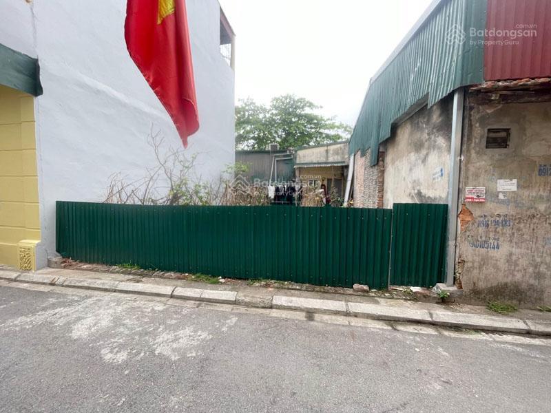 Cần bán 70,9m2 đất thổ cư, mặt tiền rộng 7,26m tại ngõ 12 trâu quỳ. phù hợp xây cc mini