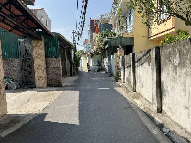 Đi bộ ra chợ vàng! bán lô góc 63,2m² thôn cam  gia lâm, mặt tiền nở hậu cực đẹp