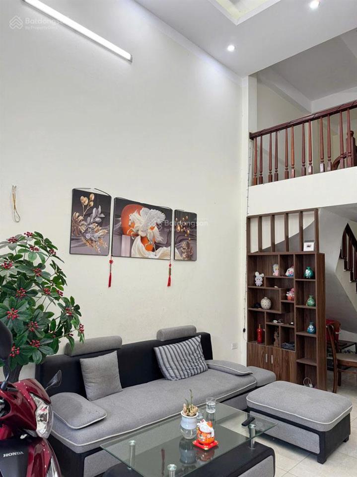 Bán nhà ngõ 68/79 nguyễn văn linh 46,6m2 x 5 tầng  ô tô tránh  đón quy hoạch đường 13m lô góc