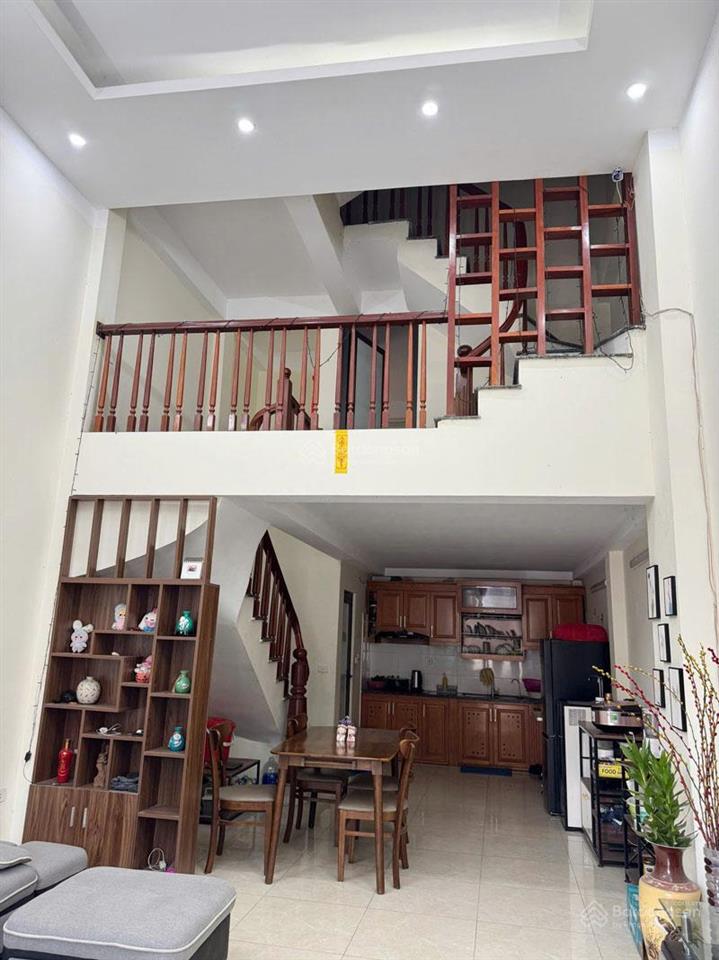 Bán nhà ngõ 68/79 nguyễn văn linh 46,6m2 x 5 tầng  ô tô tránh  đón quy hoạch đường 13m lô góc