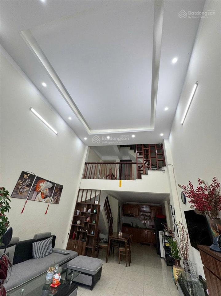 Bán nhà ngõ 68/79 nguyễn văn linh 46,6m2 x 5 tầng  ô tô tránh  đón quy hoạch đường 13m lô góc