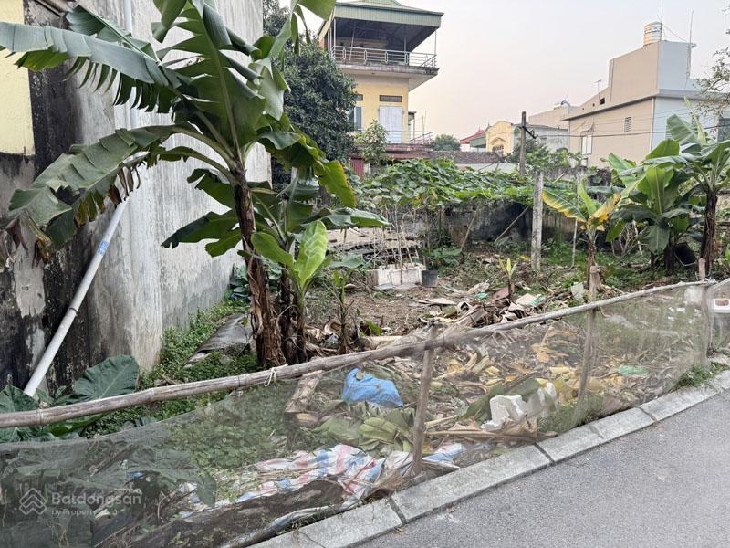 Cần bán 82,8m2 đất thôn hội, gia lâm. cách 20m ra hồ điều hòa, cách chợ vàng 200m