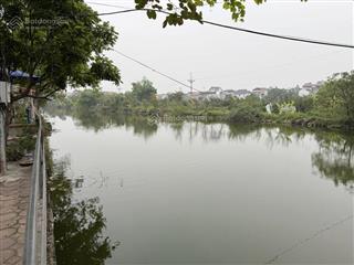 Cần bán 82,8m2 đất thôn hội, gia lâm. cách 20m ra hồ điều hòa, cách chợ vàng 200m