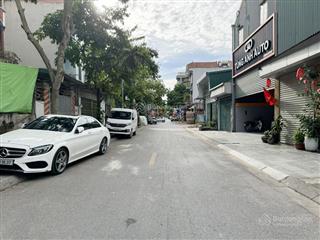 Cần bán 100m2 nhà c4 mặt phố nguyễn văn hưởng. khu dân trí cao, an ninh tốt, tiện ích nhiều