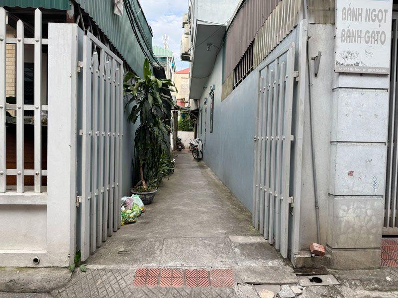 Bán Đất Kẻ Tạnh Giang Biên 40m2 Vuông Vắn - Cách 20m Ra Đường Ô Tô Tránh