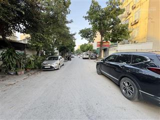 Bán đất kđt 31ha trâu quỳ gia lâm 107m2 đường 15m 3 ô tô tránh, tiềm năng vô hạn