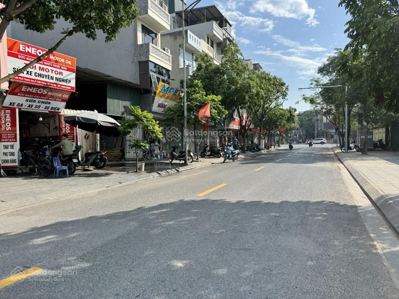 Bán 40m2 nhà c4 mặt phố thanh am, việt hưng. vị trí phù hợp mọi lĩnh vực kinh doanh